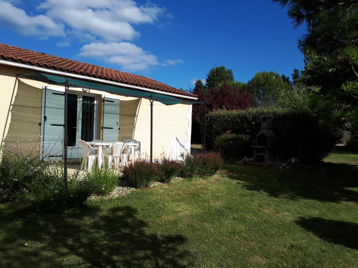 Villa Le Hameau Des Cardenals Salviac Exterior foto